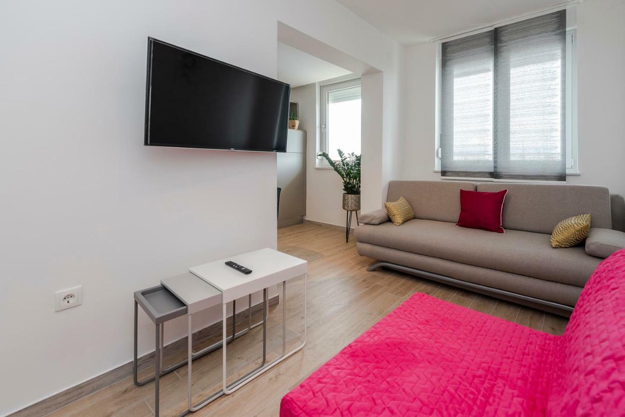 Ferienwohnung Seven Apartman Zadar Exterior foto