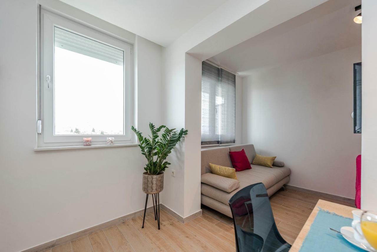 Ferienwohnung Seven Apartman Zadar Exterior foto